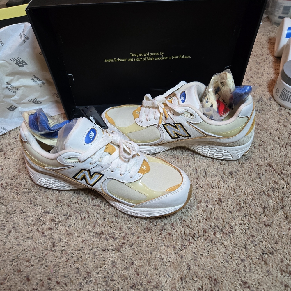 Joe Freshgoods x New Balance 2002R "Conversations Amongst Us" edition. - Picture 5 of 5
